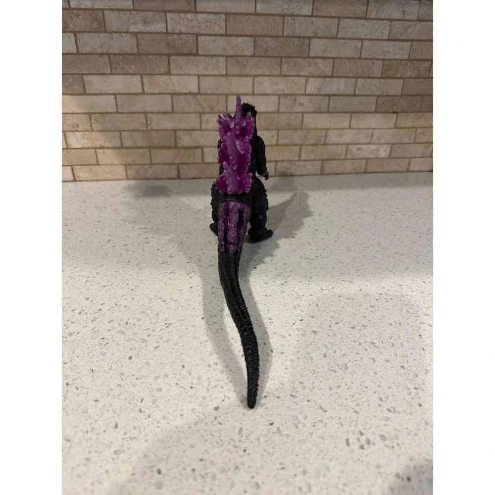 Godzilla Millennium Figure 5.5 Inches Purple‎ Spikes